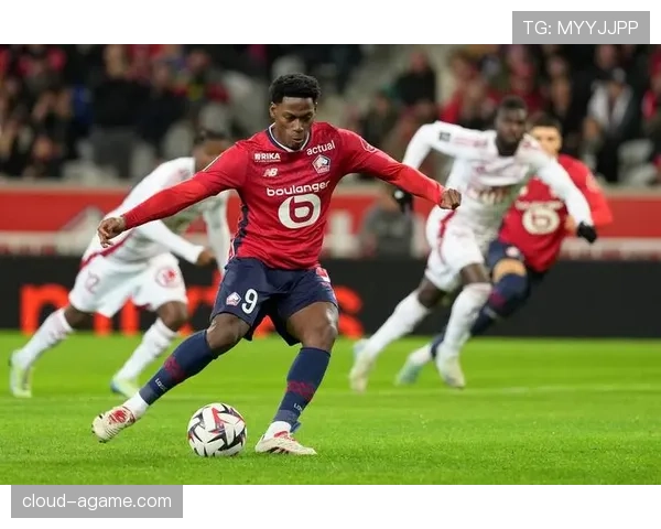 乔纳森·戴维生涯数据与团队成绩解析